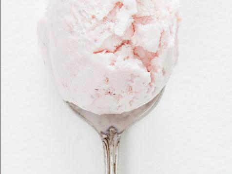 Roasted Strawberry and Buttermilk Ice Cream