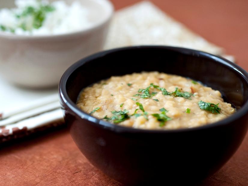 Dec 17, 2009 - DINING - MINIS: MarkBittman's Red Lentil Dal
Credit: Evan Sung for The New York Times