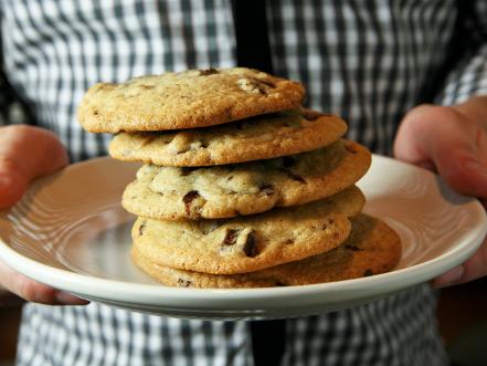 7 Steps to Baking Cookies : Food Network