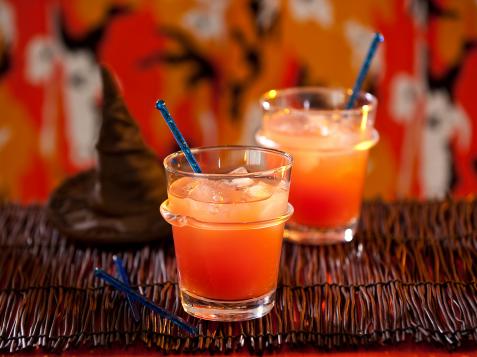 6 Halloween Movie and Food Pairings for a Spooktacular Party