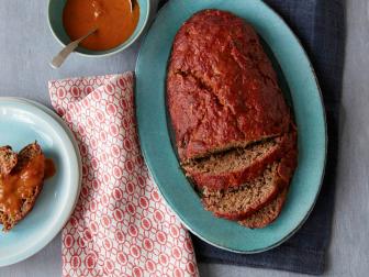                               ,CC RECIPE Nadia G Meatloaf with Awesome Sauce