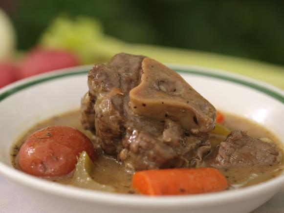 Venison Stew Recipes Cooking Channel Recipe Cooking Channel 1353954768139