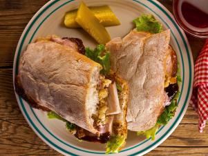 CCKEL402_Turkey-sandwich-with-spicy-cranberry-cream-recipe_s4x3