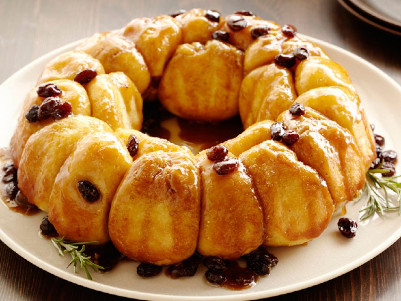 Plunket Cake or Monkey Bread Recipe 