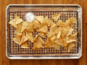 CCkitchens_generic-homemade-chips-for-nachos_s4x3
