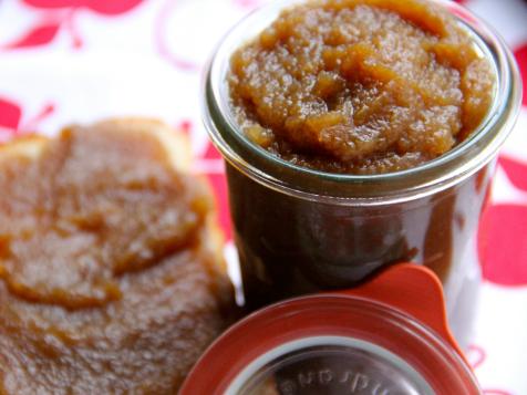 Slow Cooker Spiced Apple and Pear Butter
