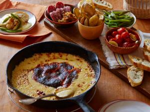 CCKEL304_queso-fundido-with-charred-poblanos_s4x3