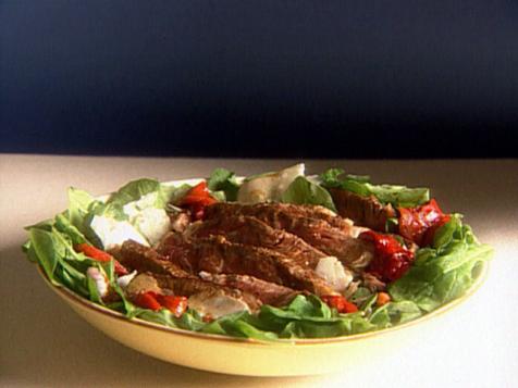 Seared Rib-Eye Steak with Arugula and Roasted Pepper Salad