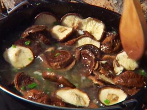 Hearty Shiitake Mushroom and Miso Soup