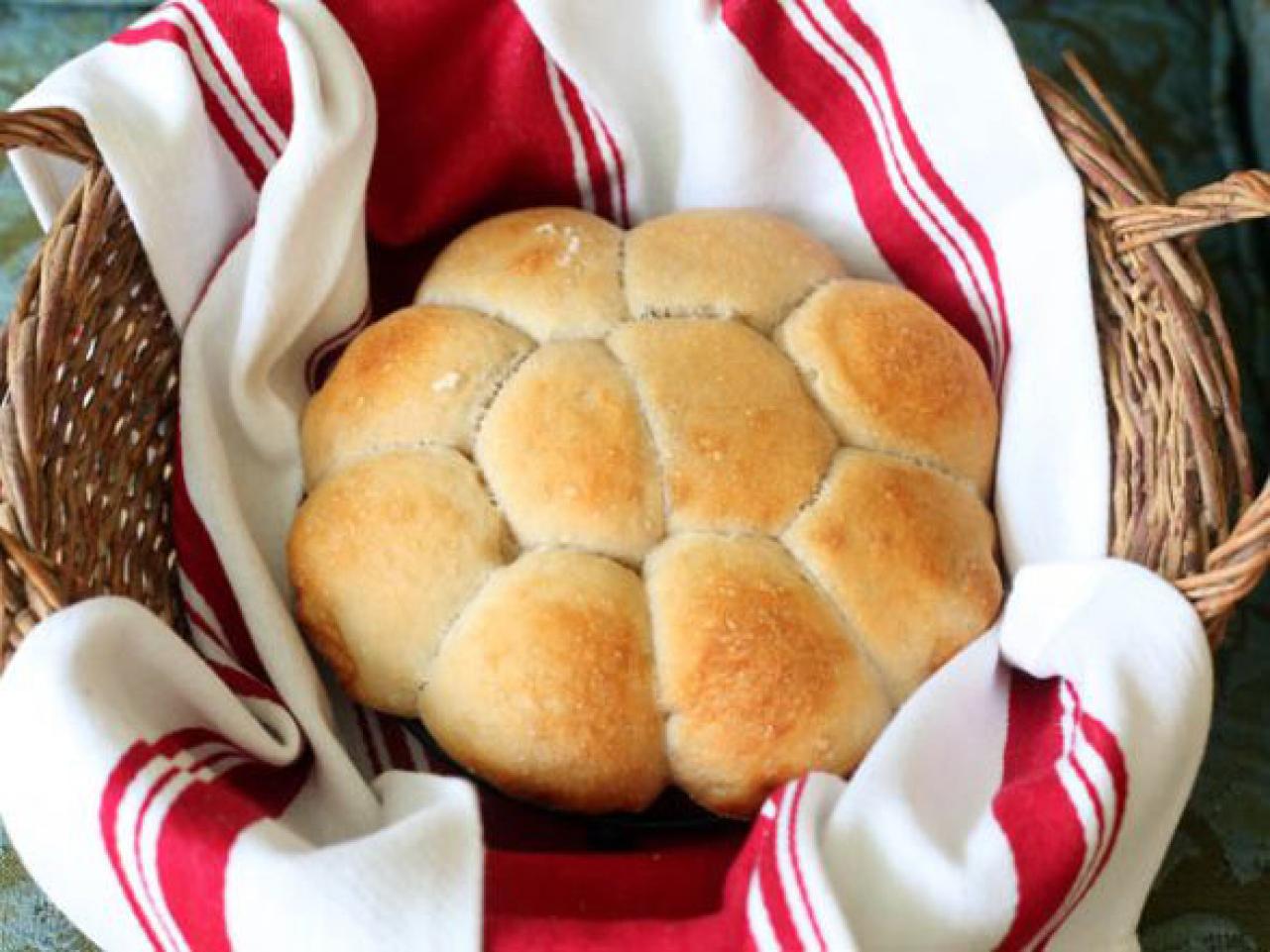 How to Make Challah Bread on the Grill