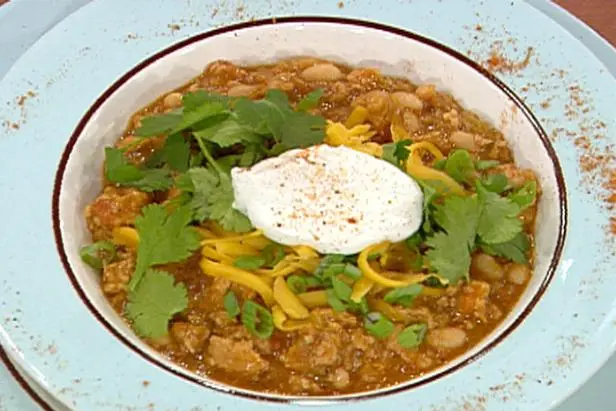 Turkey and White Bean Chili Recipe | Food Network