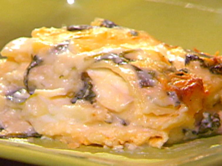 Fresh Crabmeat and Lobster Lasagna Recipe | Emeril Lagasse | Food Network