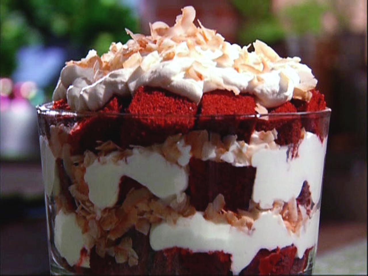 https://cook.fnr.sndimg.com/content/dam/images/cook/fullset/2012/5/2/0/AI0313_No-Recipe-Recipe-Red-Velvet-Trifle_s4x3.jpg.rend.hgtvcom.1280.960.suffix/1373051238725.jpeg