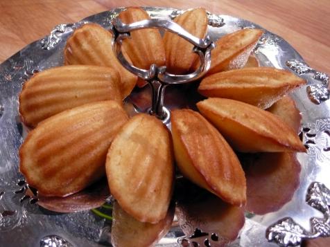 Lemon Madeleines