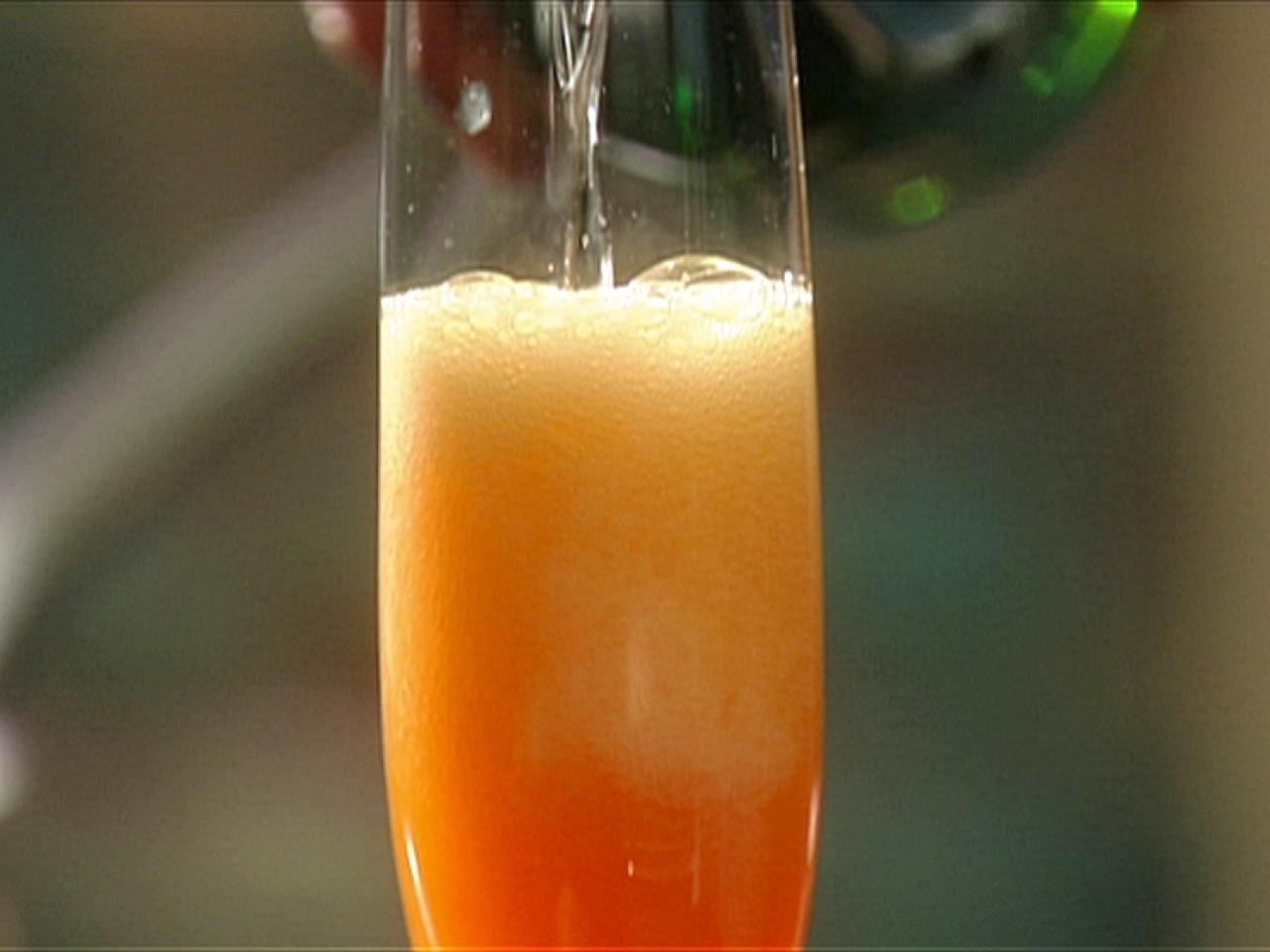 https://cook.fnr.sndimg.com/content/dam/images/cook/fullset/2012/5/8/0/TU0413_Blood-Orange-Mimosa.jpg.rend.hgtvcom.1280.960.suffix/1378922803256.jpeg