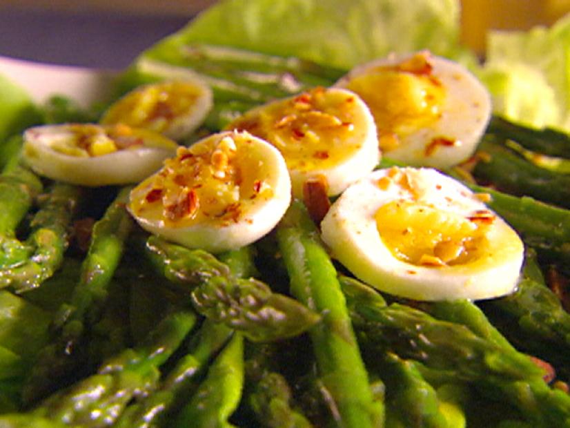 Asparagus With Vin Santo Vinaigrette Recipes Cooking Channel