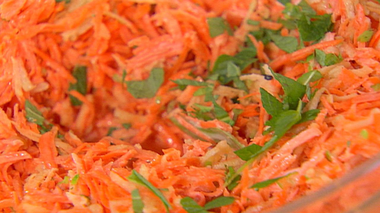 Carrot and Green Apple Salad