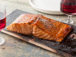 CC_Planked-Salmon-with-Honey-Balsamic-Glaze-Recipe_s4x3