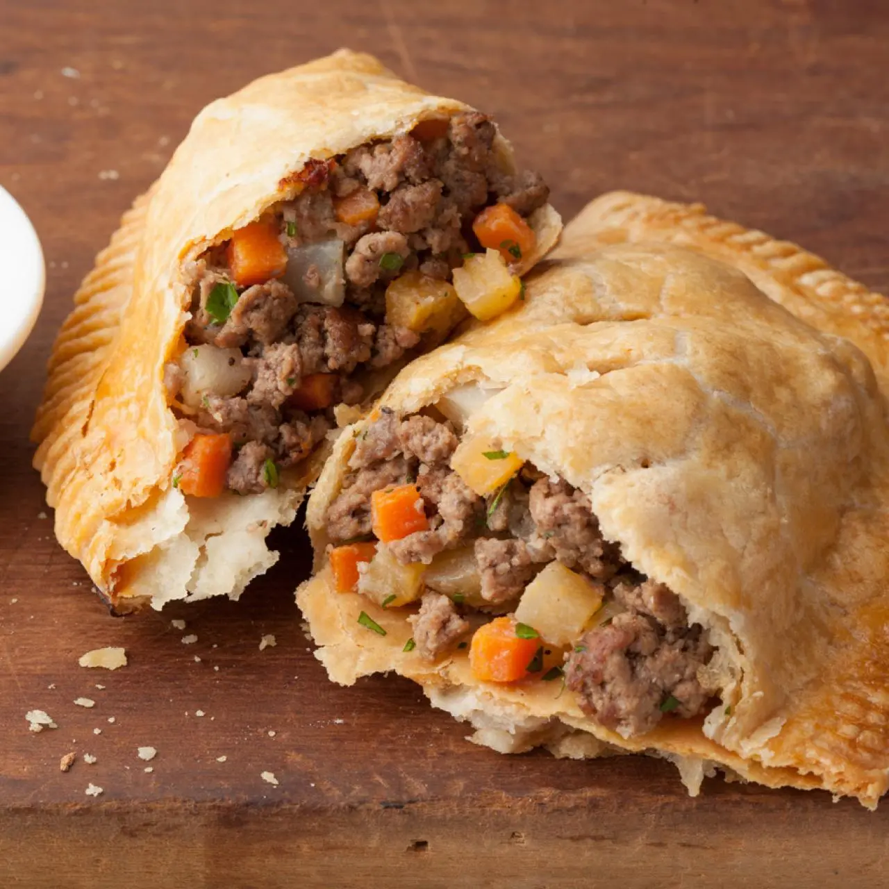 Traditional Beef Pasties: Easy Recipe for Homemade Meat Pies