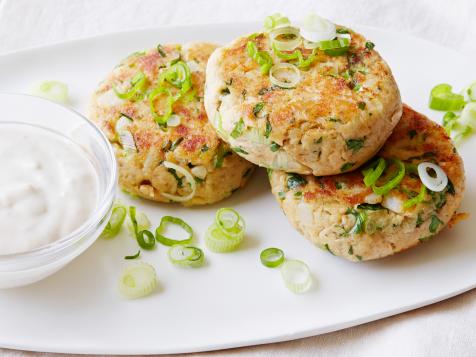 Salmon Cakes with Creamy Ginger-Sesame Sauce