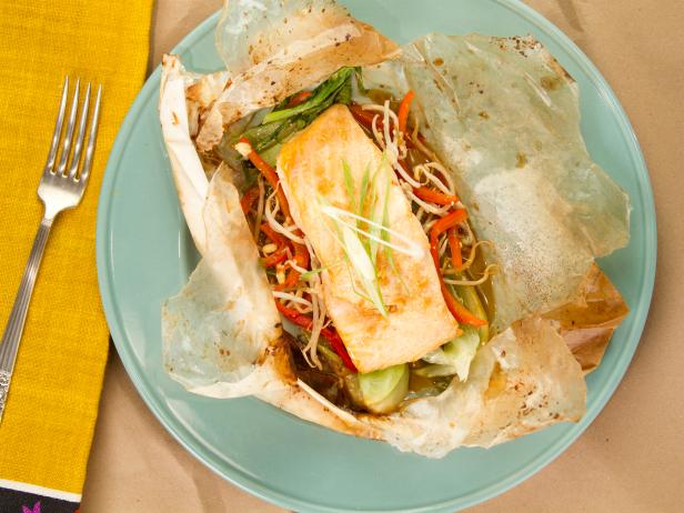 Sesame-Ginger Salmon en Papillote : Recipes : Cooking Channel Recipe, Kelsey Nixon