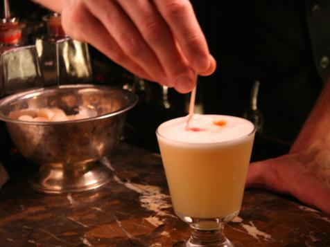 Oolong Tea Infused Pisco Sour
