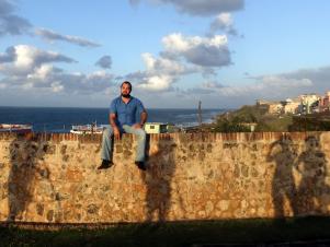 CCLATSP1_Tino-Visits-Fort-in-Old-San-Juan-1_s4x3