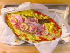 Cooking Channel serves up this Red Snapper en Papillote recipe from Alton Brown plus many other recipes at CookingChannelTV.com