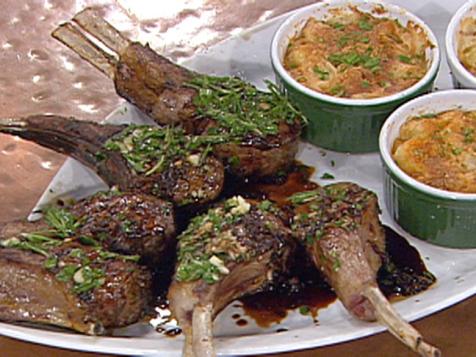 Seared Petite Lamb Chops with Rosemary Balsamic Reduction