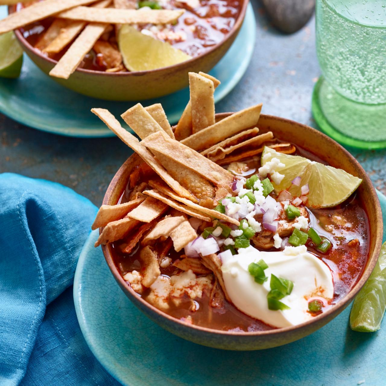 Chicken Tortilla Soup (Sopa Azteca)+Video