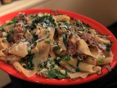 Cooking Channel serves up this Pappardelle with Pulled Pork recipe from Rachael Ray plus many other recipes at CookingChannelTV.com