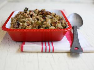 cc-kitchens_better-than-boxed-stuffing-recipe_s4x3