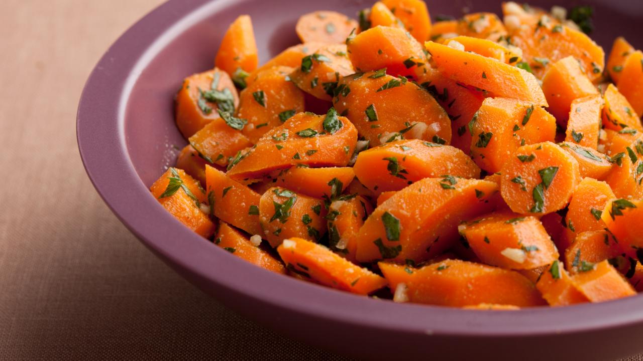 Bobby's Spicy Carrot Salad