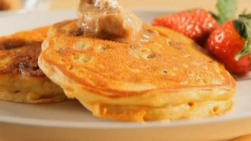 Sausage with Apple-Topped Pancakes Recipe 