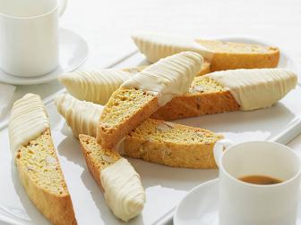 EI1202
Nutty Biscotti with Citrus and White Chocolate