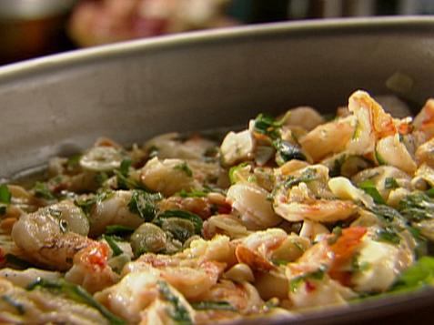 Shrimp with Toasted Garlic: Camerones De Ajo