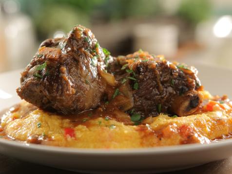 Hearty Beef Short Ribs with Creamy Red Pepper Polenta