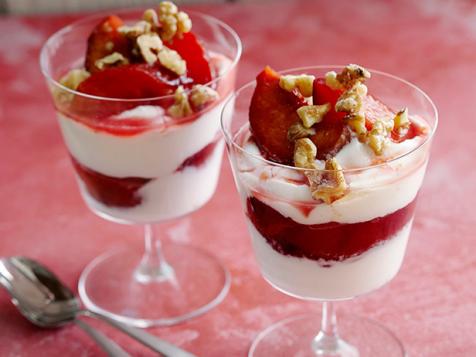 Honey-Infused Mediterranean Yoghurt Parfait with Stewed Plums and Peaches