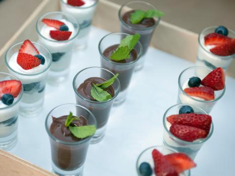 Shot Glass Apps: Mint Chocolate Pudding