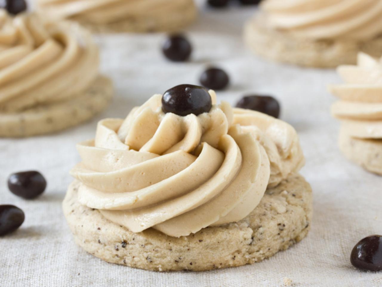 Coffee Cookies with Irish Cream Buttercream Frosting ...