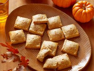 CC_hedy-goldsmith-pumpkin-pie-cookies-recipe-01_s4x3