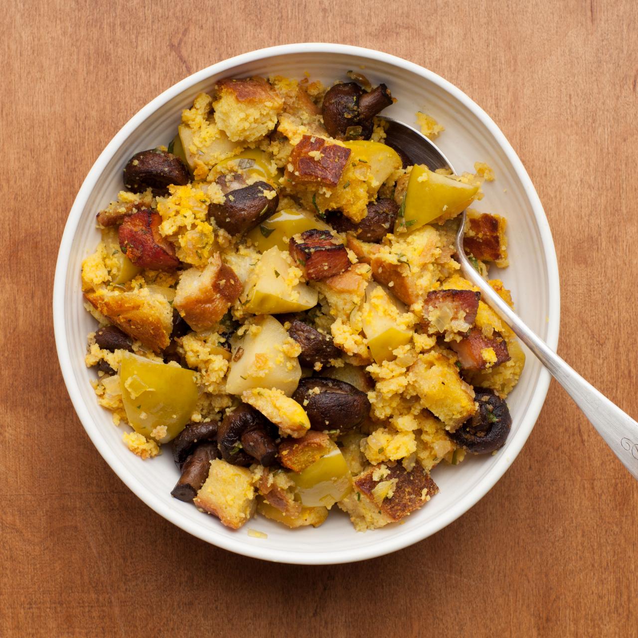 Bobby Flay's Cast Iron Skillet Cornbread recipe