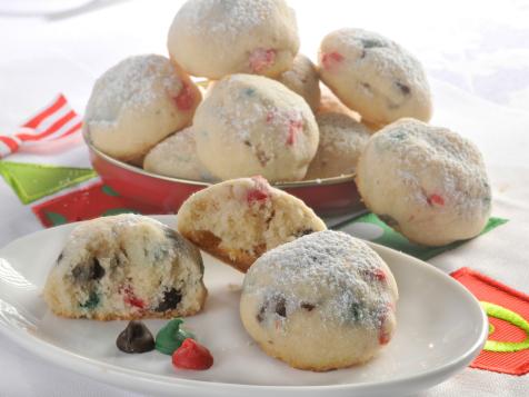 Holiday Snowball Cookies (Sponsored)