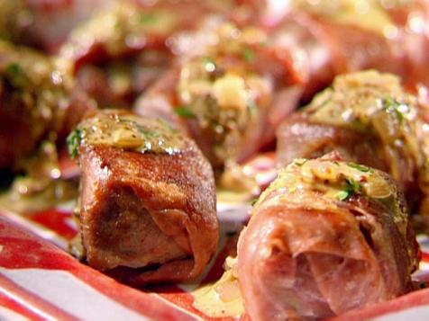 Prosciutto-Wrapped Beef Cubes with Mustard Pan Sauce
