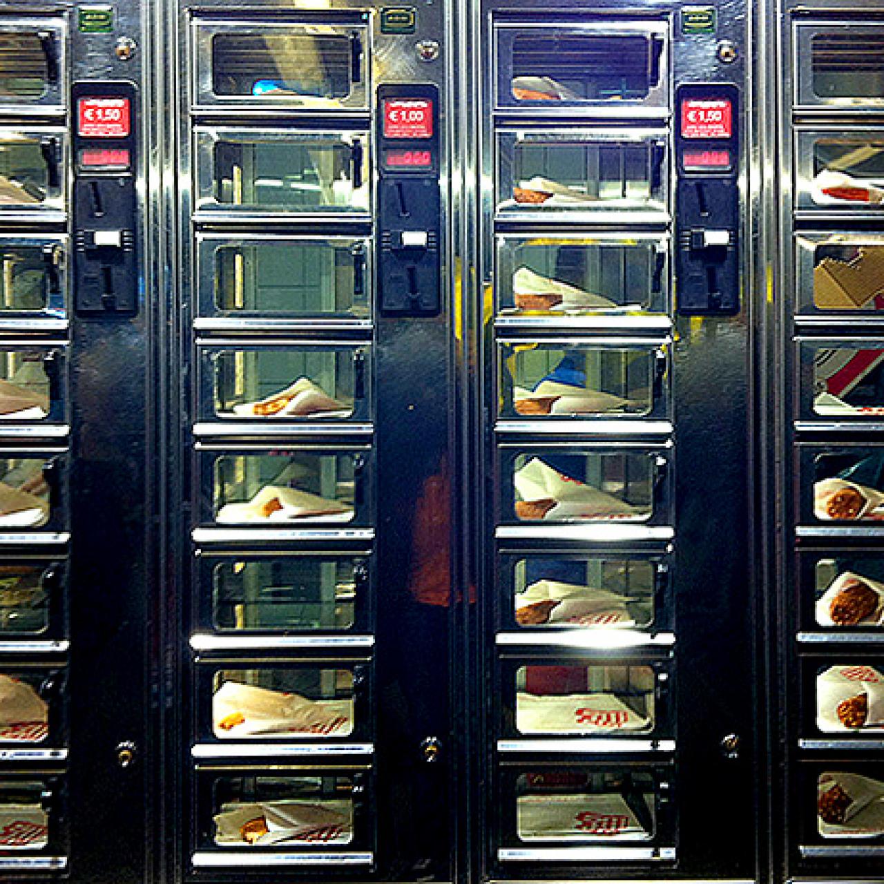 The Dutch Snack Automat Diagonal Challenge, Devour