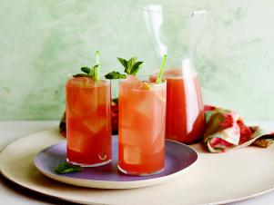 CCEAT405_Watermelon-Jalapeno-Lemonade-recipe_s4x3