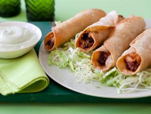 RE0409_Chicken-Flautas_s4x3