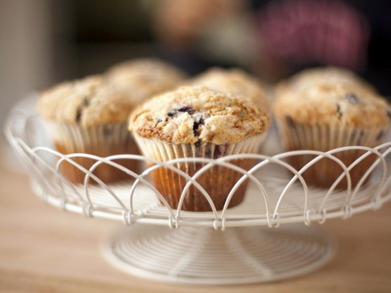 How To Make Muffins: The Simplest, Easiest Method