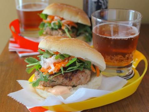 Banh Mi Turkey Burgers