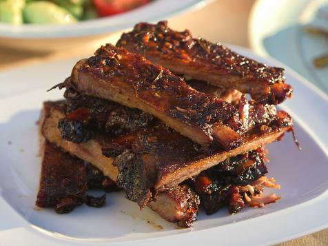 Herb-Roasted Sticky Spareribs with Honey-Glazed Grilled Carrots and Tomato-Cucumber Salad